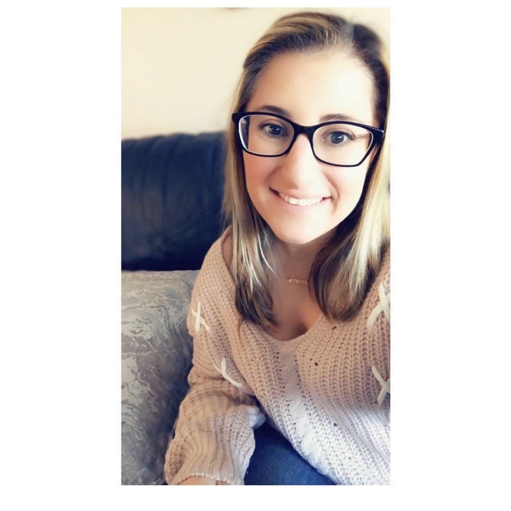 Meet your Posher, Nicole